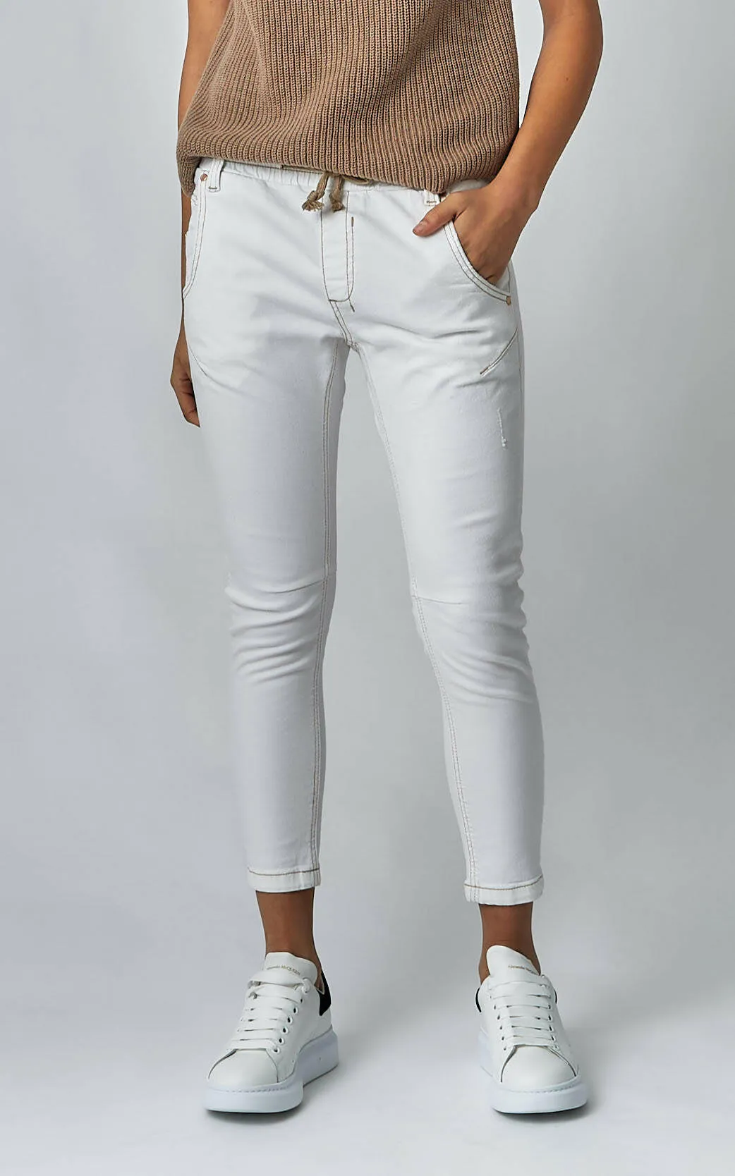 Active Denim White Jeans