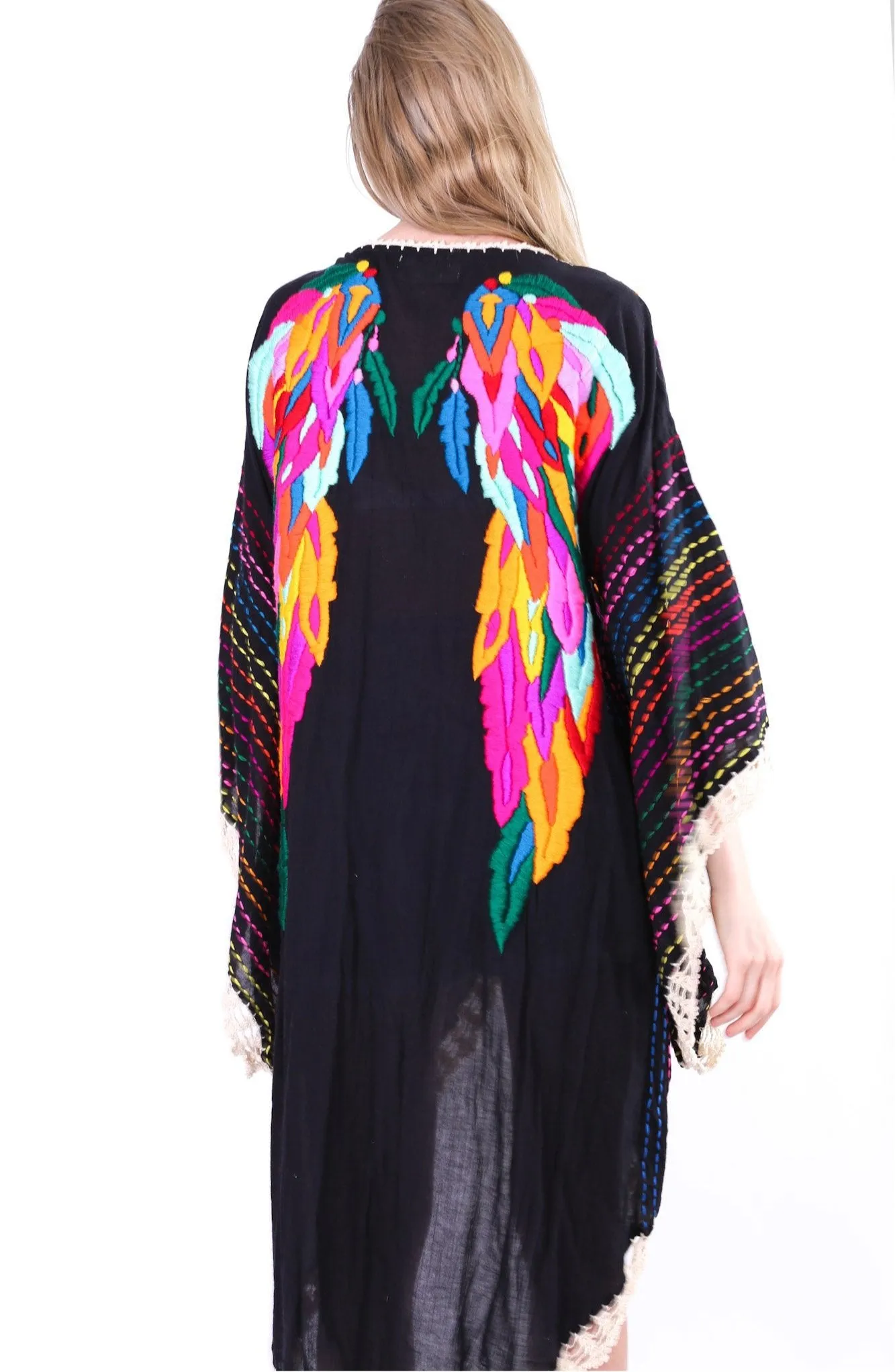 ANGEL WINGS EMBROIDERED CROCHET KIMONO BILA