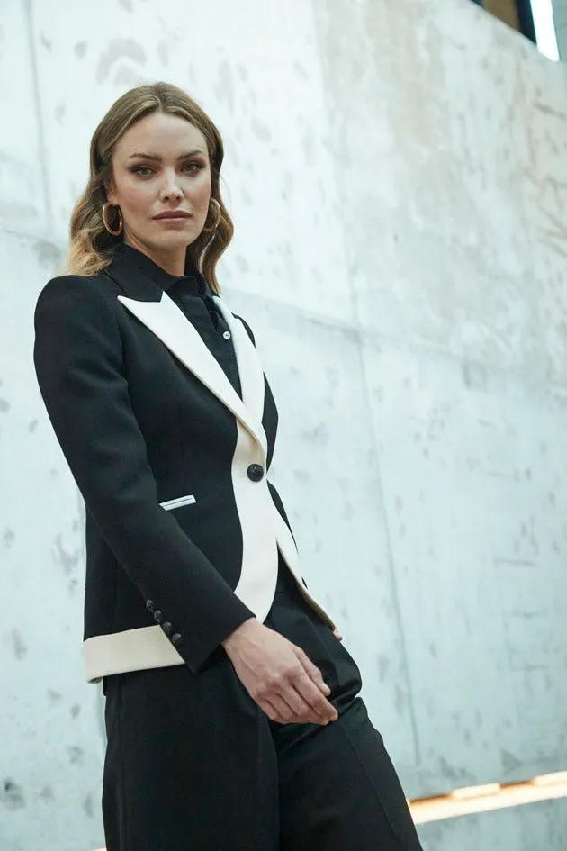 BLAZER NEGRA CONTRASTE OFELIA