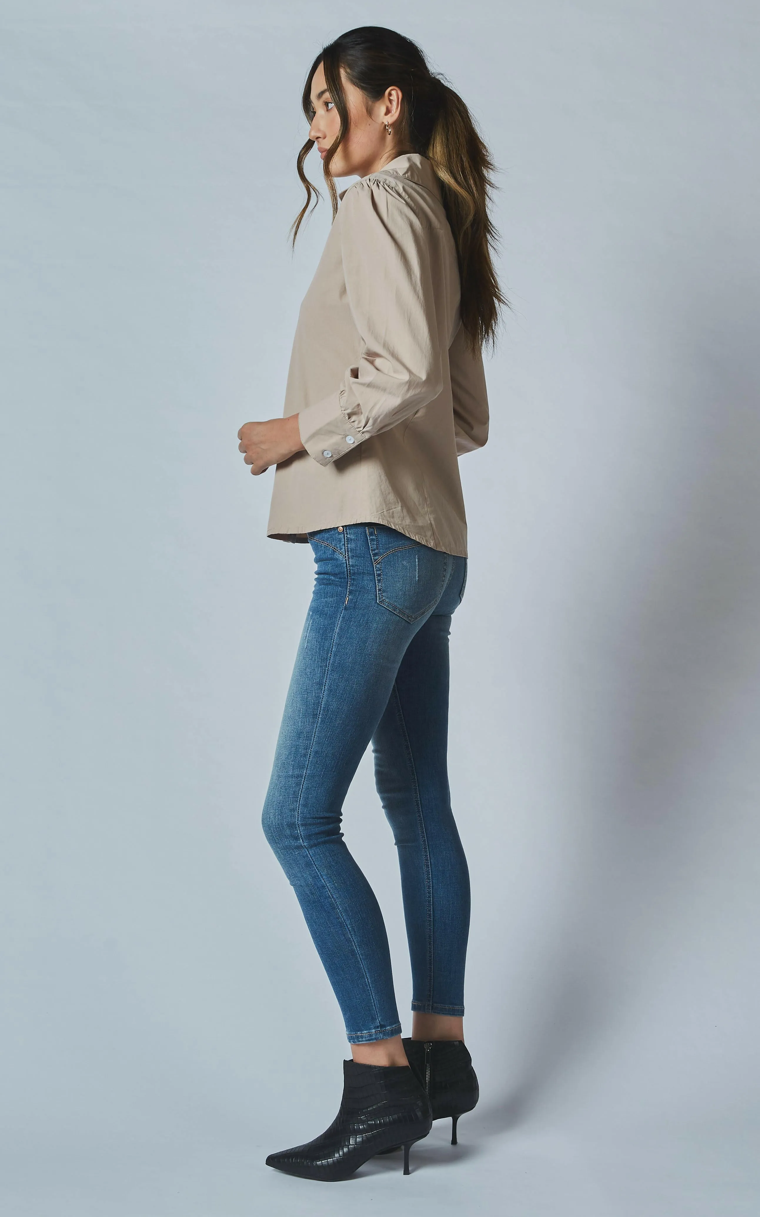 Lauren Mid Rise Insider Jeans