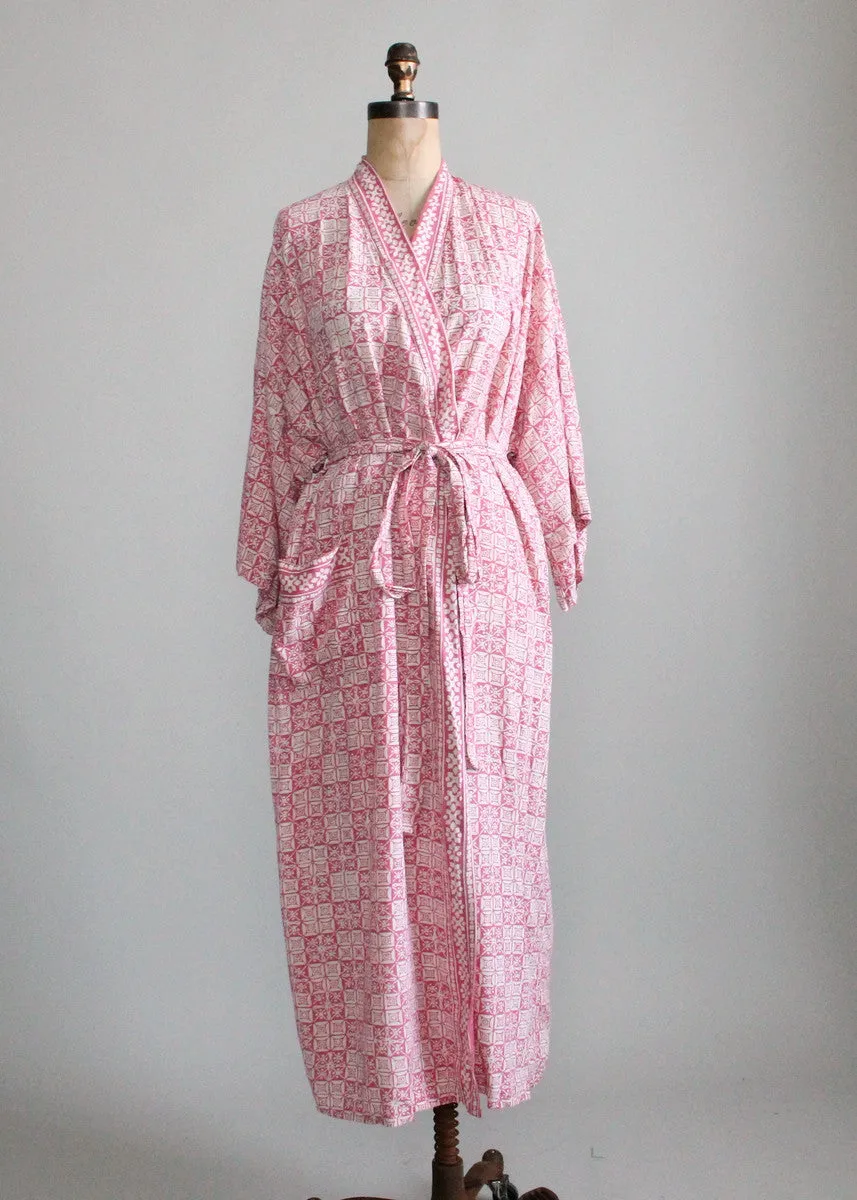 Vintage 1970s Pink and White Cotton Kimono Robe