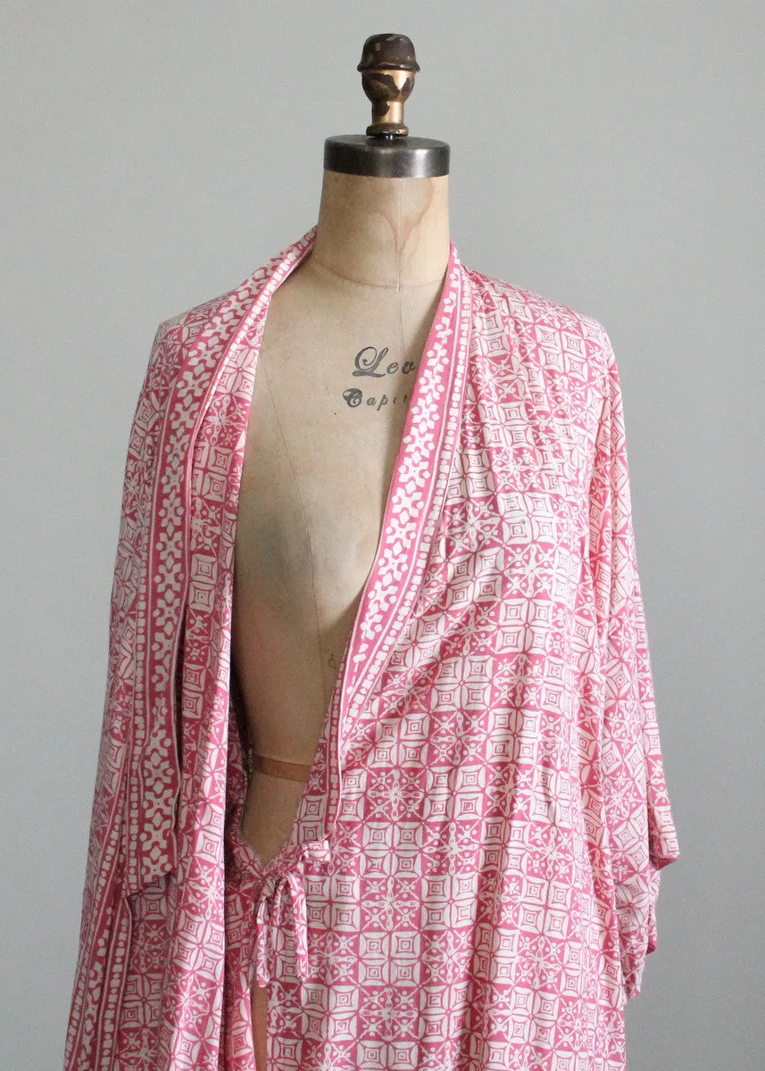 Vintage 1970s Pink and White Cotton Kimono Robe